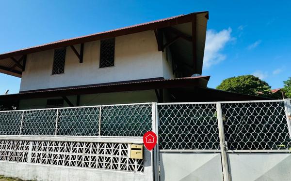 Maison à vendre    4 pièces •  Kourou