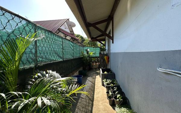 Maison à vendre    4 pièces •  Kourou