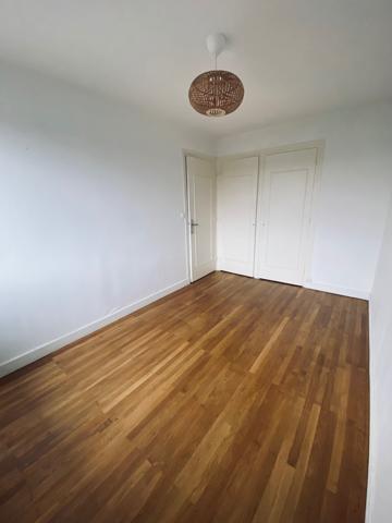 Appartement T3 avec balcon et cave - Villeurbanne Gratte-Ciel