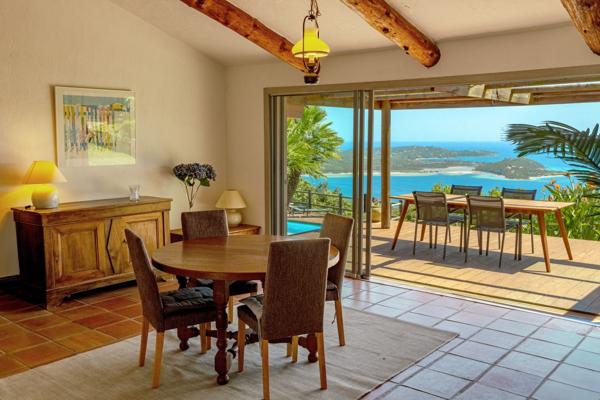 Vente Villa de luxe Porto-Vecchio 7 Pièces 191 m²