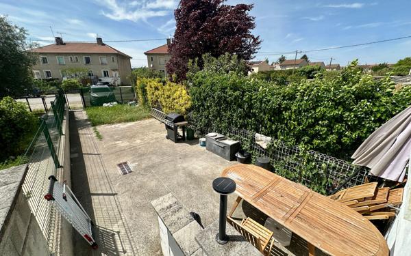 Maison à vendre    3 pièces • 78 m2 Clérieux