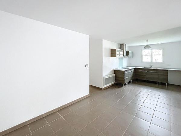 A VENDRE DALOU VILLA PP T4 SANS TRAVAUX