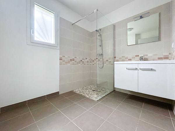 A VENDRE DALOU VILLA PP T4 SANS TRAVAUX