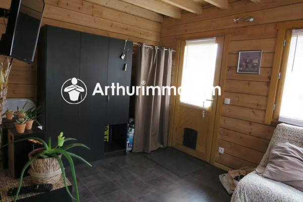 Location                                                      Chalet
                        
                     3 pièces                      50 m2                     à Savigny-le-Temple