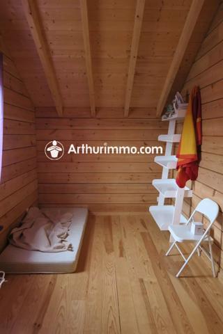 Location                                                      Chalet
                        
                     3 pièces                      50 m2                     à Savigny-le-Temple