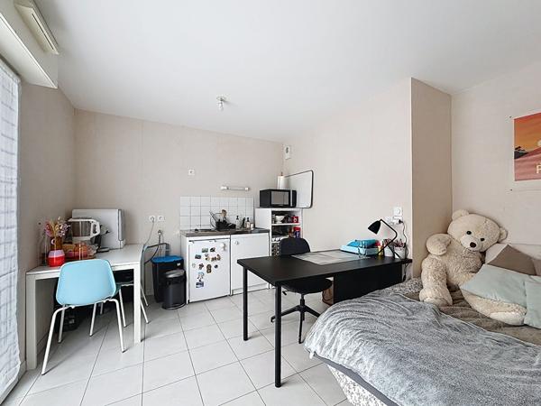 AVRILLE STUDIO NON MEUBLE DISPONIBLE AU 01/08
