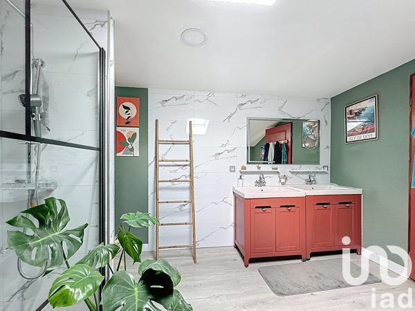 Maison à vendre 6 pièces 177 m² La Grève-sur-Mignon