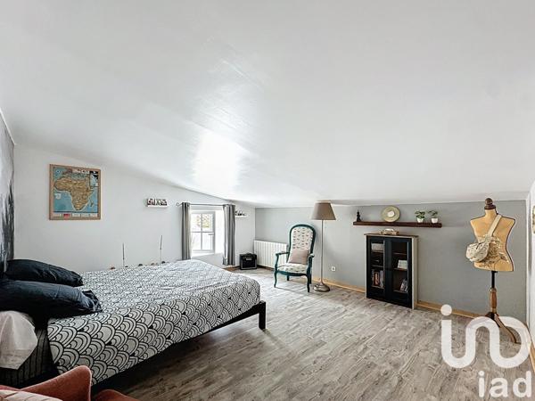 Maison à vendre 6 pièces 177 m² La Grève-sur-Mignon