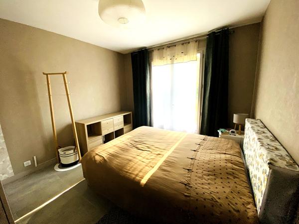 Maison spacieuse au coeur d'un écrin de verdure