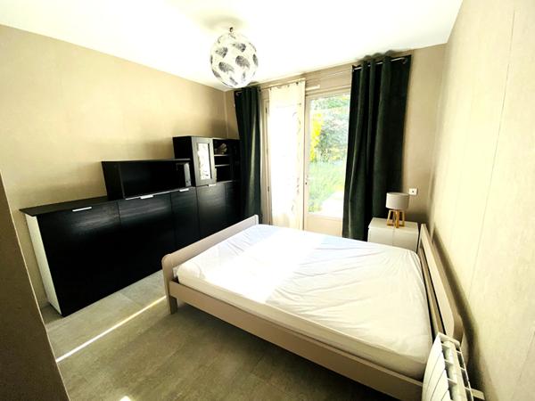 Maison spacieuse au coeur d'un écrin de verdure