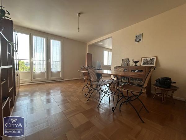 Appartement à vendre 5 pièces 92.24m² Coulaines (72190)