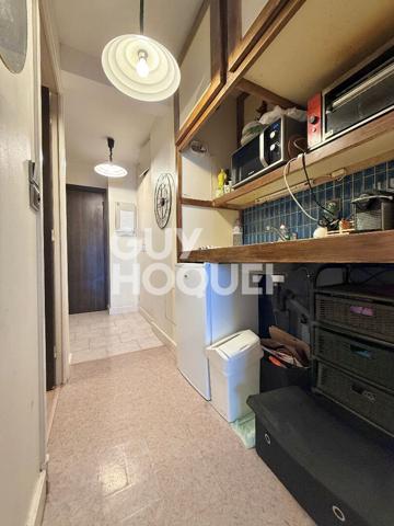 DEAUVILLE TRIANGLE D'OR - VASTE STUDIO CABINE A VENDRE AVEC CAVE !