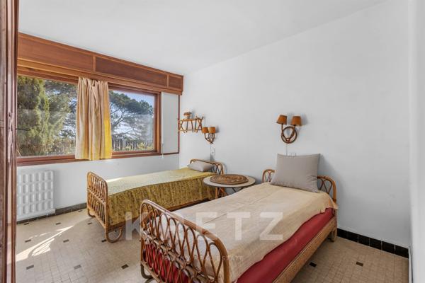 Cap Bénat - Première ligne - Villa à rénover