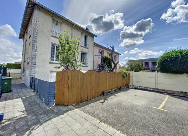 Immeuble à vendre    5 pièces •  Clamart