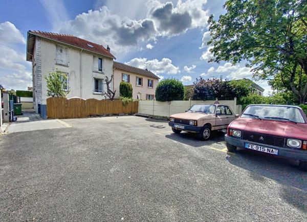 Immeuble à vendre    5 pièces •  Clamart