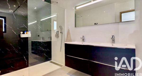 Maison à vendre 7 pièces 229 m² Vence