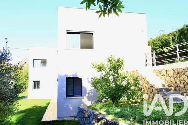 Maison à vendre 7 pièces 229 m² Vence