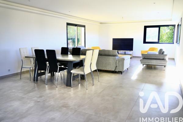 Maison à vendre 7 pièces 229 m² Vence