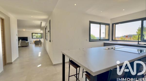 Maison à vendre 7 pièces 229 m² Vence