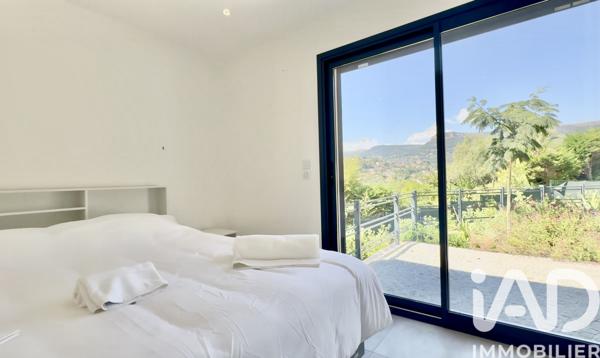 Maison à vendre 7 pièces 229 m² Vence