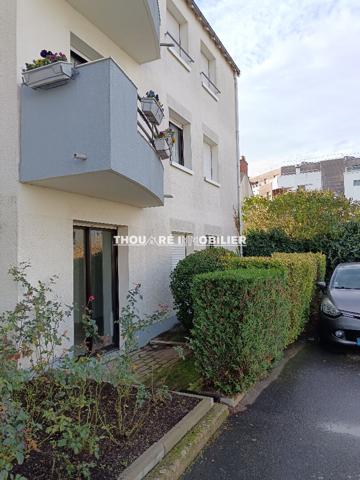 44470 THOUARE SUR LOIRE Bureaux à louer ? bureaux 45 m2, en plein bourg de Thouaré sur Loire