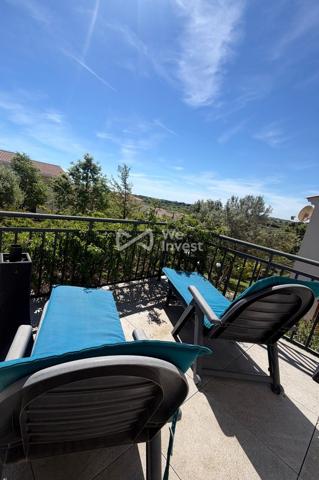 Mèze — Maison familiale 5p. 95m², piscine, double terrasse, parking