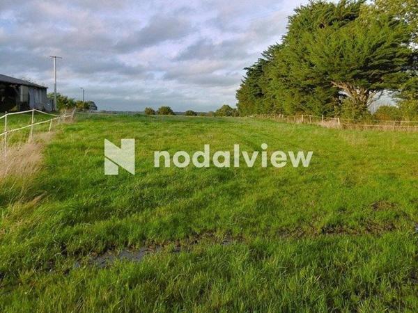 Très grand local commercial de 1505 m2