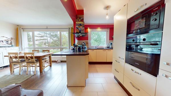 RIVE GAUCHE - GRAND 2 PIECES DE 52 m²