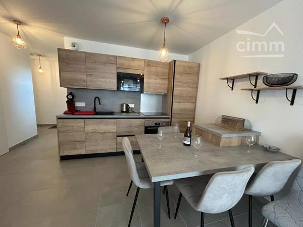LOCATION SAISONNIERE: