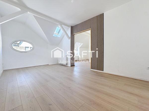 Appartement rénové - 3 pièces - 59m2 (70m2 au sol)