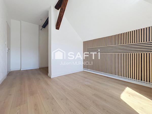 Appartement rénové - 3 pièces - 59m2 (70m2 au sol)