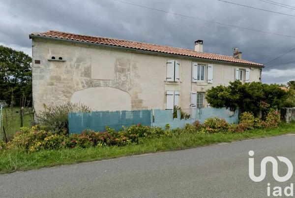 Maison à vendre 6 pièces 105 m² Châteauneuf-sur-Charente