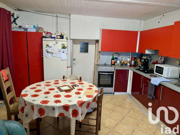 Maison à vendre 6 pièces 105 m² Châteauneuf-sur-Charente