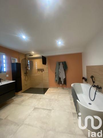 Maison à vendre 4 pièces 182 m² Les Herbiers