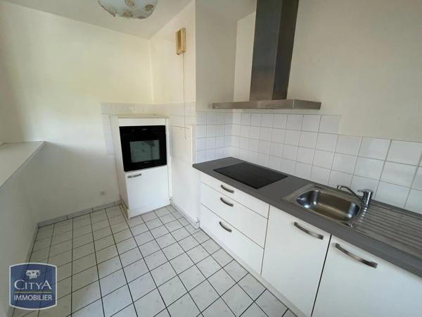 Appartement à louer 2 pièces 46.52m² Beauvais (60000)