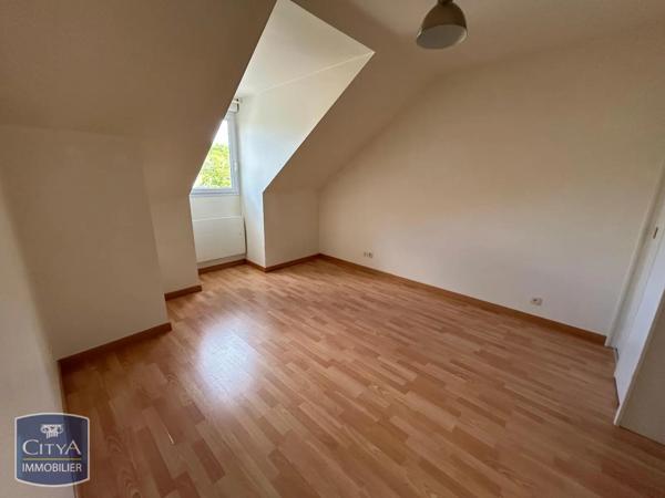 Appartement à louer 2 pièces 46.52m² Beauvais (60000)