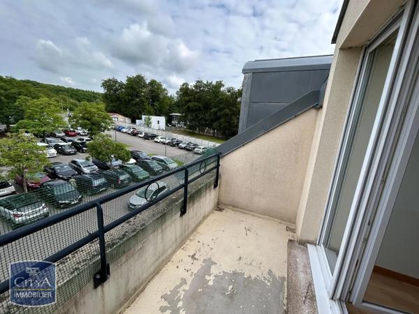 Appartement à louer 2 pièces 45.01m² Beauvais (60000)