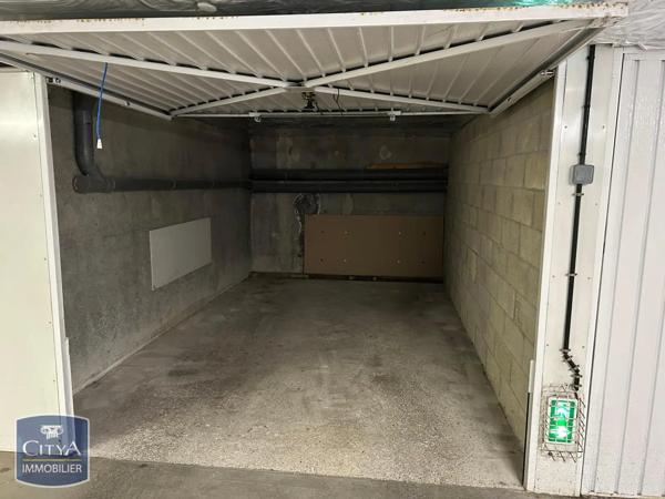 Appartement à louer 2 pièces 45.01m² Beauvais (60000)