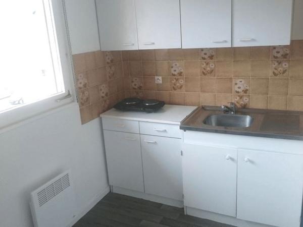 Location Studio 29.9 m² - RUE MARECHAL FOCH Saint Avold 57500