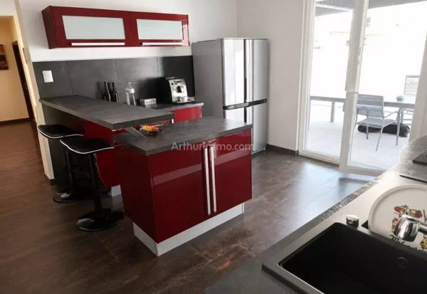 Vente                                                      Maison
                        
                     6 pièces                      175 m2                     à Houssen