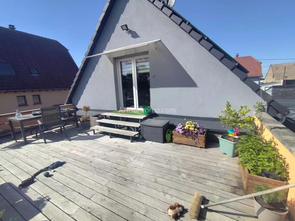 Vente                                                      Maison
                        
                     6 pièces                      175 m2                     à Houssen