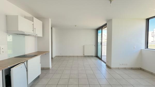 Appartement T2 avec balcon et parking à vendre ? Bordeaux secteur Lac / Ginko , Bordeaux