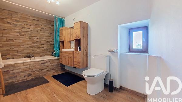 Maison à vendre 5 pièces 98 m² Lorgues