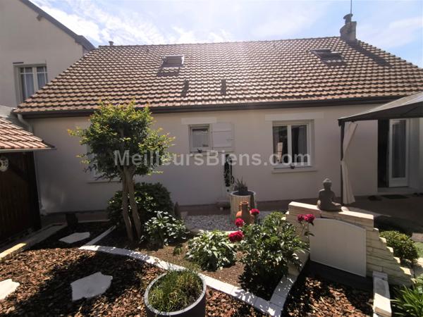 SAINT CYR SUR LOIRE, Maison 106 M2, 3 Chambres, jardin, garage