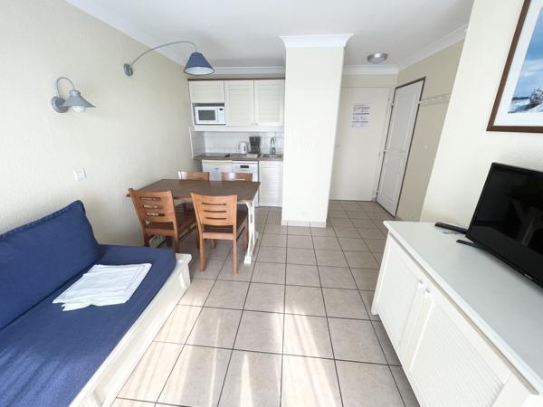 Appartement
         2 pièces
        - 25 m²