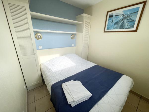 Appartement
         2 pièces
        - 25 m²