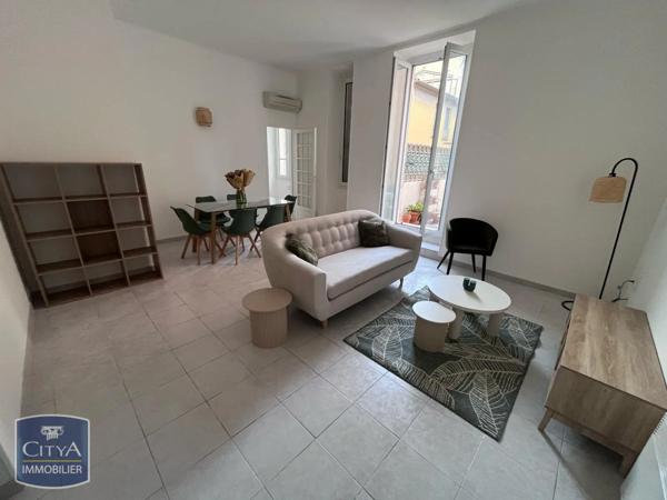 Appartement à louer 3 pièces 72.68m²