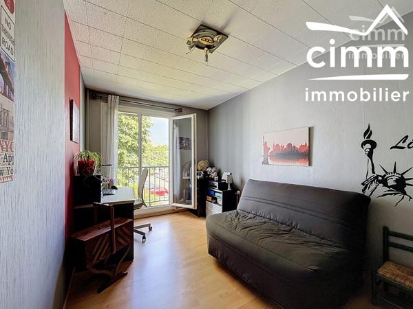 T3 LUMINEUX &nbsp;DE 64 M² – DPE B – 2 CHAMBRES – STATIONNEMENTS – ENVIRONNEMENT CALME ET VERDOYANT - RENNES SUD