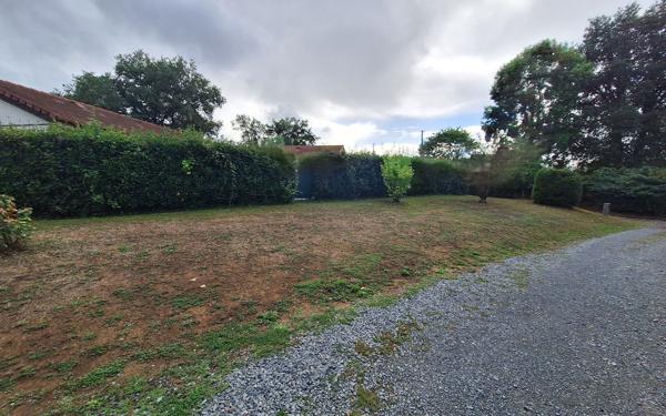 Maison à louer    3 pièces •  Coussac-Bonneval