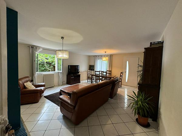 Grande maison familiale avec jardin sans vis-à-vis